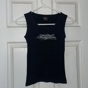 Harley Davidson wife beater size S. This is a SMALL small.